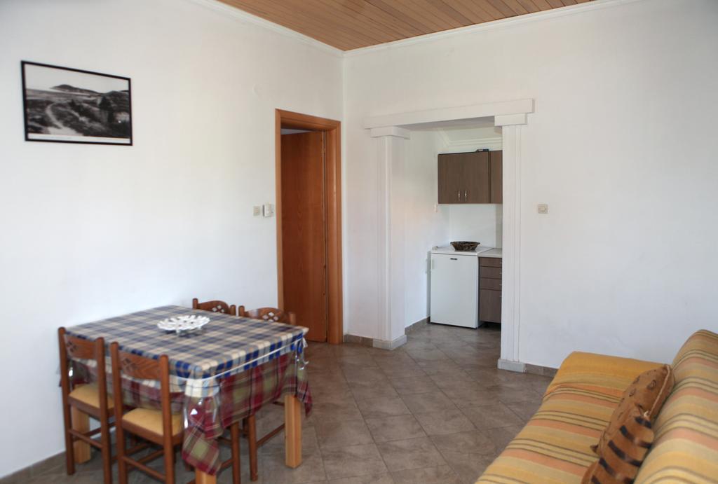 Splantza Apartments Ammoudia Extérieur photo